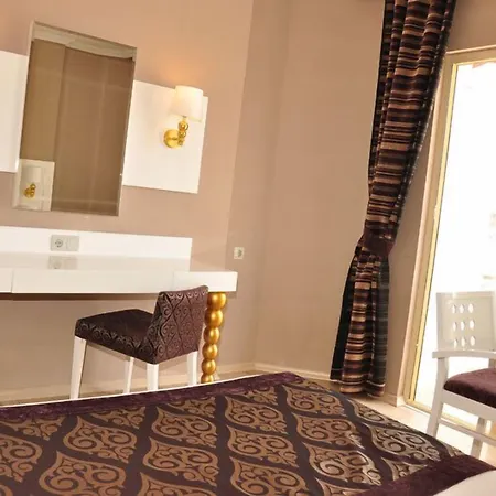 리조트 Serenis 5*