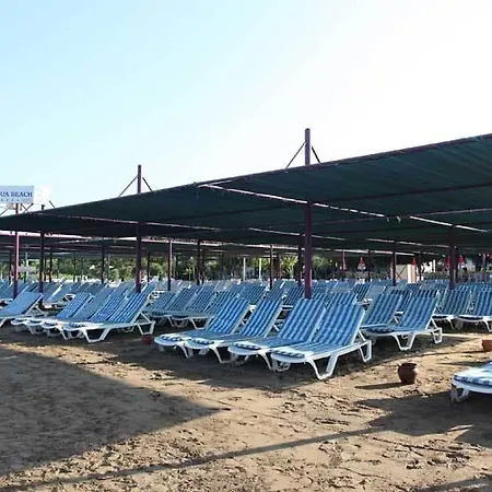 Üdülőközpont Serenis Side