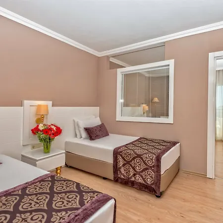 Serenis Resort Side