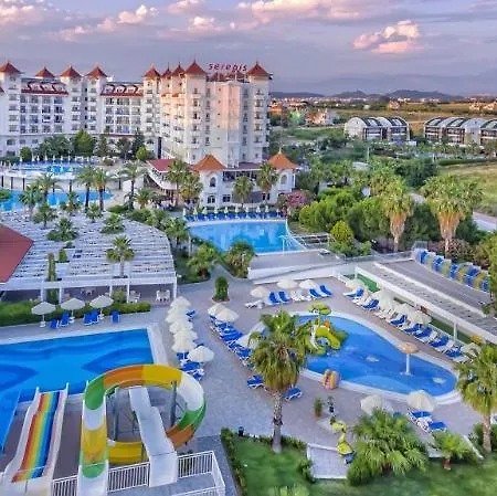 Üdülőközpont Serenis Side